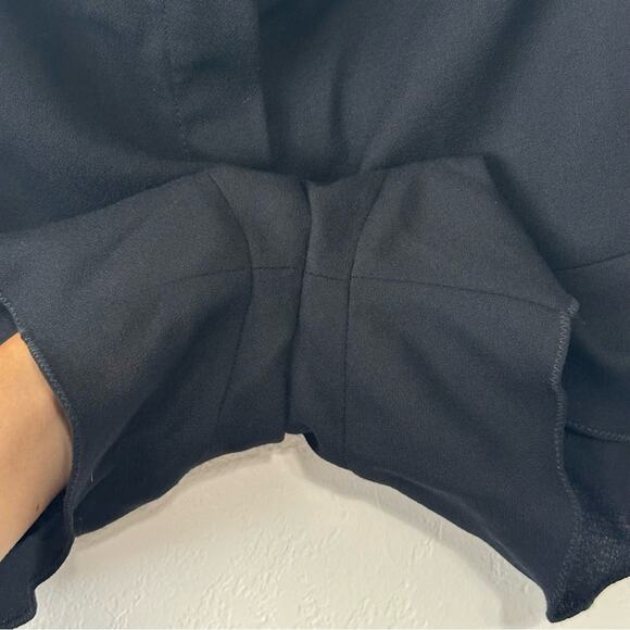 Frida Weyer Ruffle Hem Mini Shorts size 2 RTW Spring 2013 - Picture 6 of 10